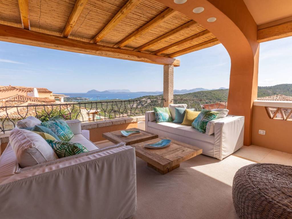 Villa a Arzachena in Via Li Scali - Foto 2