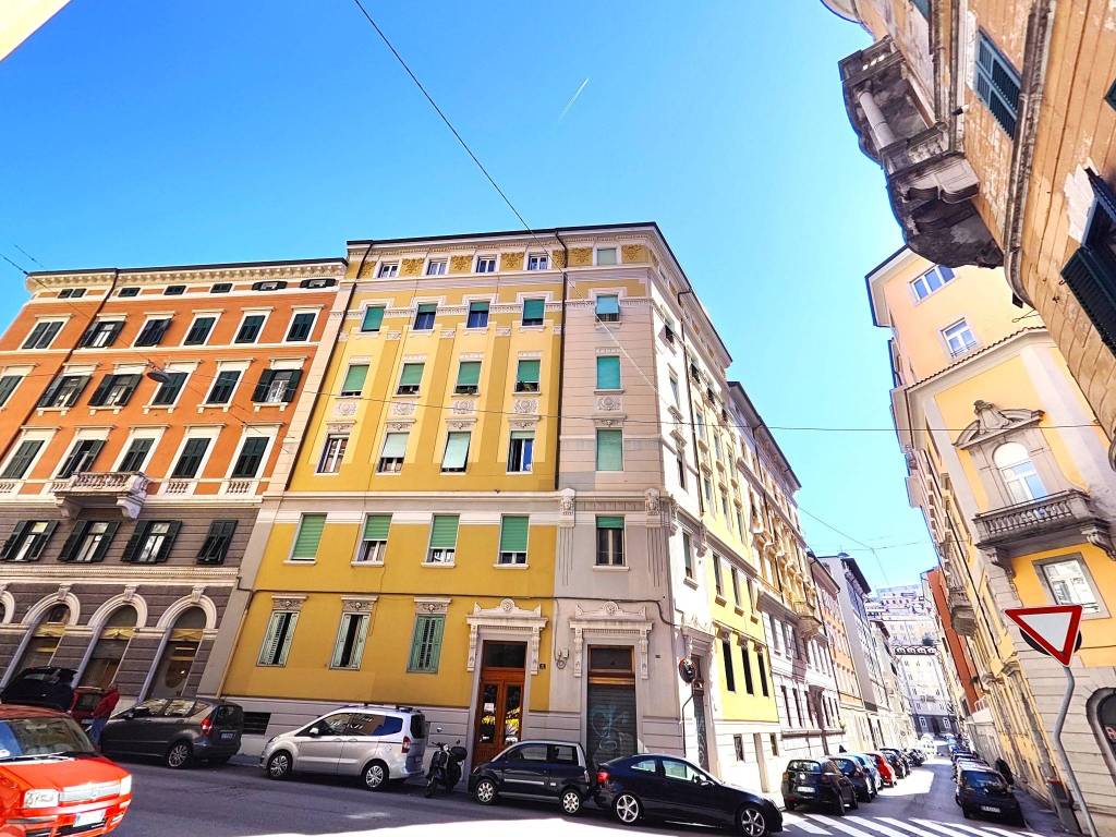 Appartamento a Trieste in Via di Cologna, 17 - Foto 2