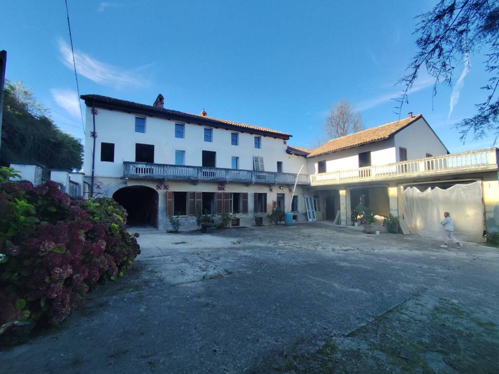 Rustico / casale a Castagnole monferrato in Via Giuseppe Garibaldi - Foto 4