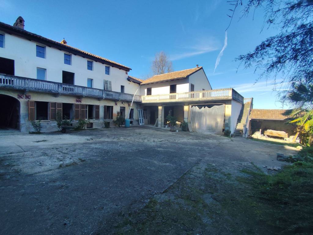 Rustico / casale a Castagnole monferrato in Via Giuseppe Garibaldi - Foto 5