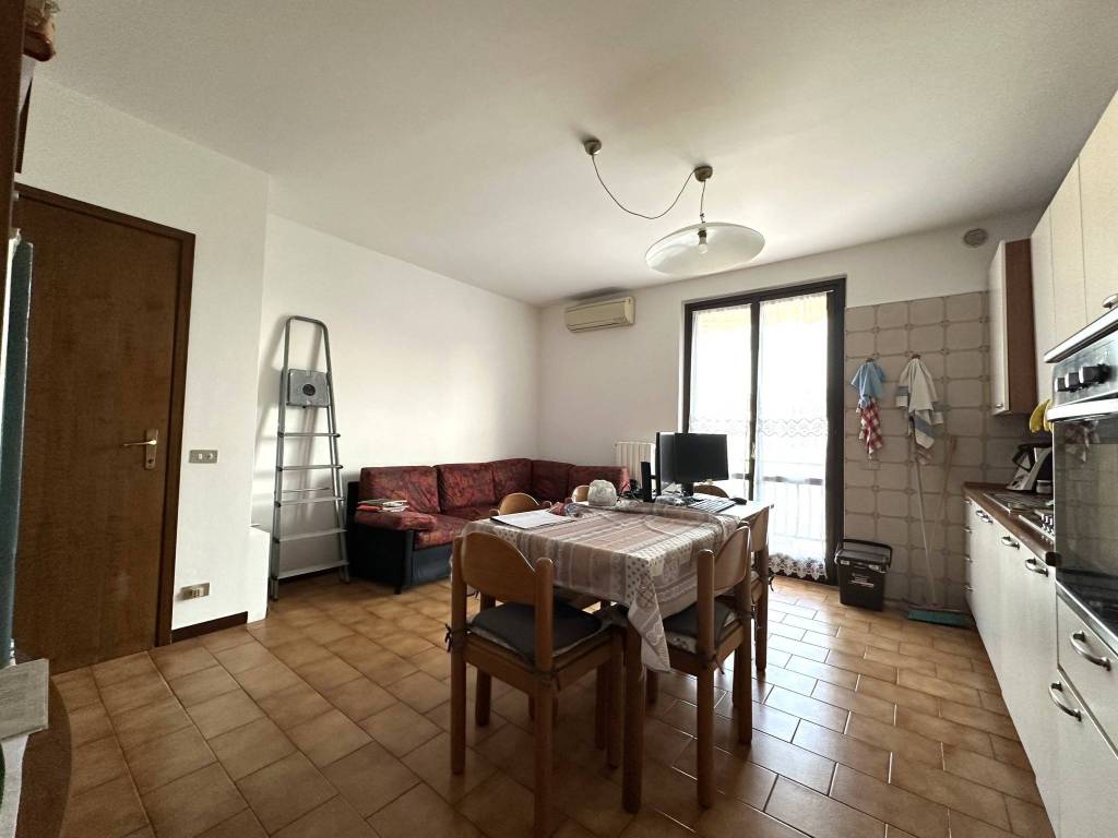 Appartamento a Torre boldone in Via Giacomo Puccini, 4 - Foto 3