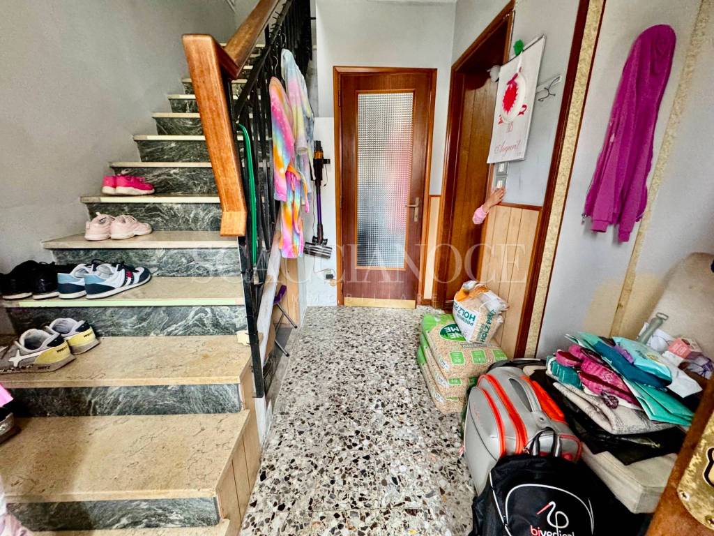 Casa indipendente a Valdilana in Frazione Vaudano, 10 - Foto 2