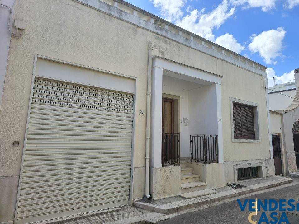 Casa indipendente a Adelfia in Via Bellini 25 - Foto 2