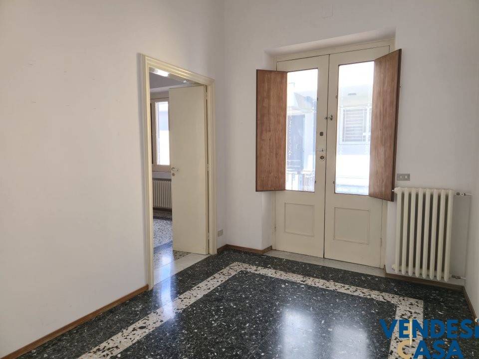 Casa indipendente a Adelfia in Via Bellini 25 - Foto 3