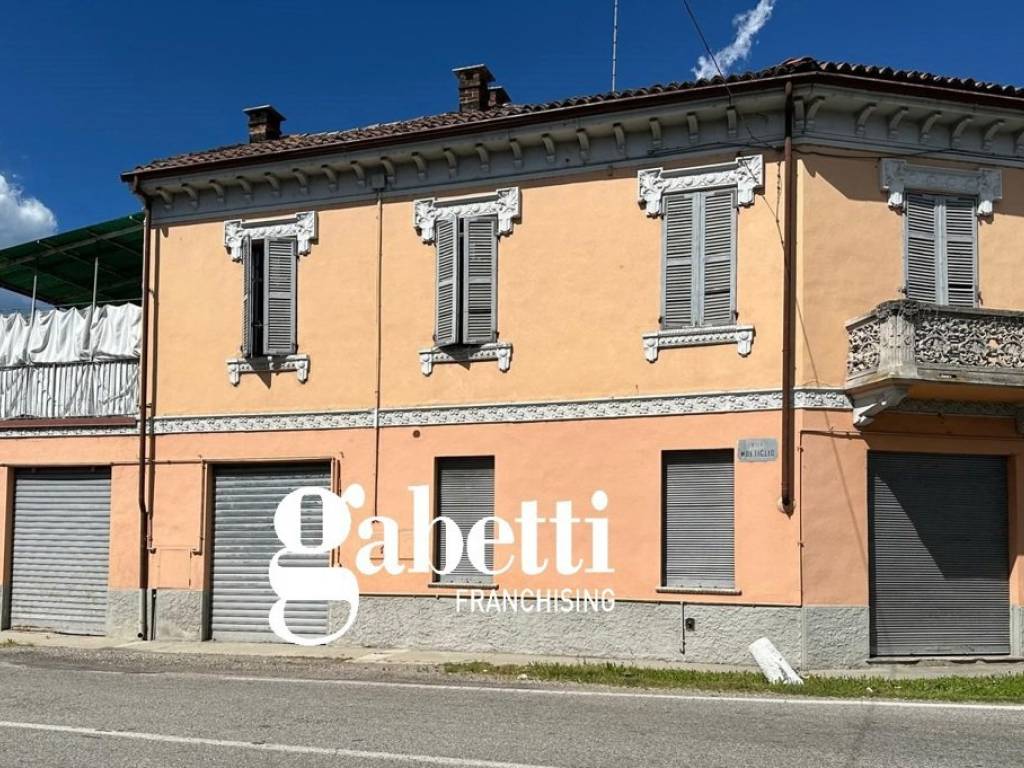 Rustico / casale a Castell'alfero in STATALE , 155 - Foto 2