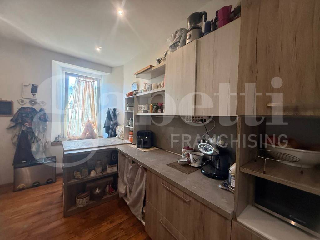 Villa a Valbrona in Via Fornaci, snc - Foto 3