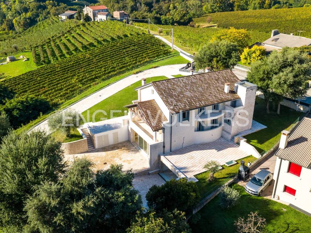 Villa a Refrontolo in Via Vittoria - Foto 3