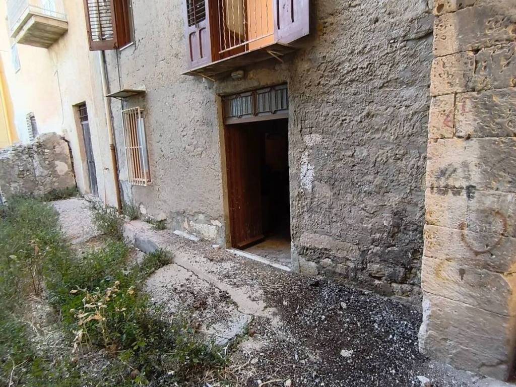 Villa a Aragona in Via Raffaello Sanzio, 5 - Foto 2