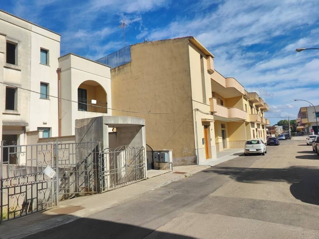 Villa a Presicce-acquarica in Don Sturzo, 19 - Foto 3
