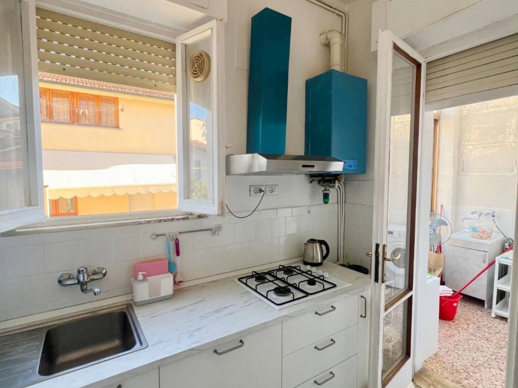 Appartamento a Viareggio in Via Amerigo Vespucci, 201 - Foto 2