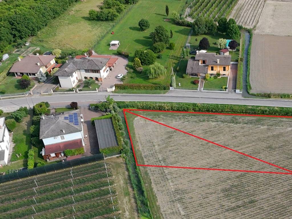 Terreno a Legnago in Via Occara, 4 - Foto 2