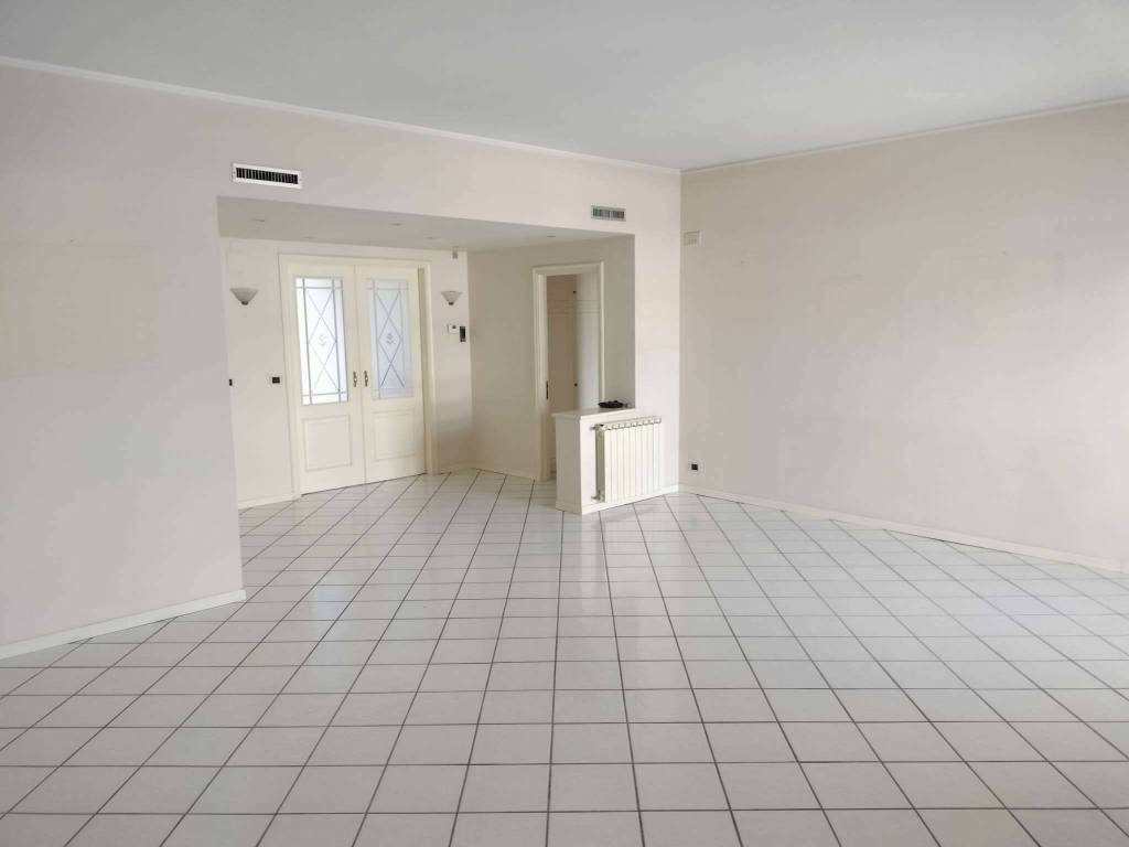 Appartamento a Aci castello in via Domenico Tempio - Foto 3