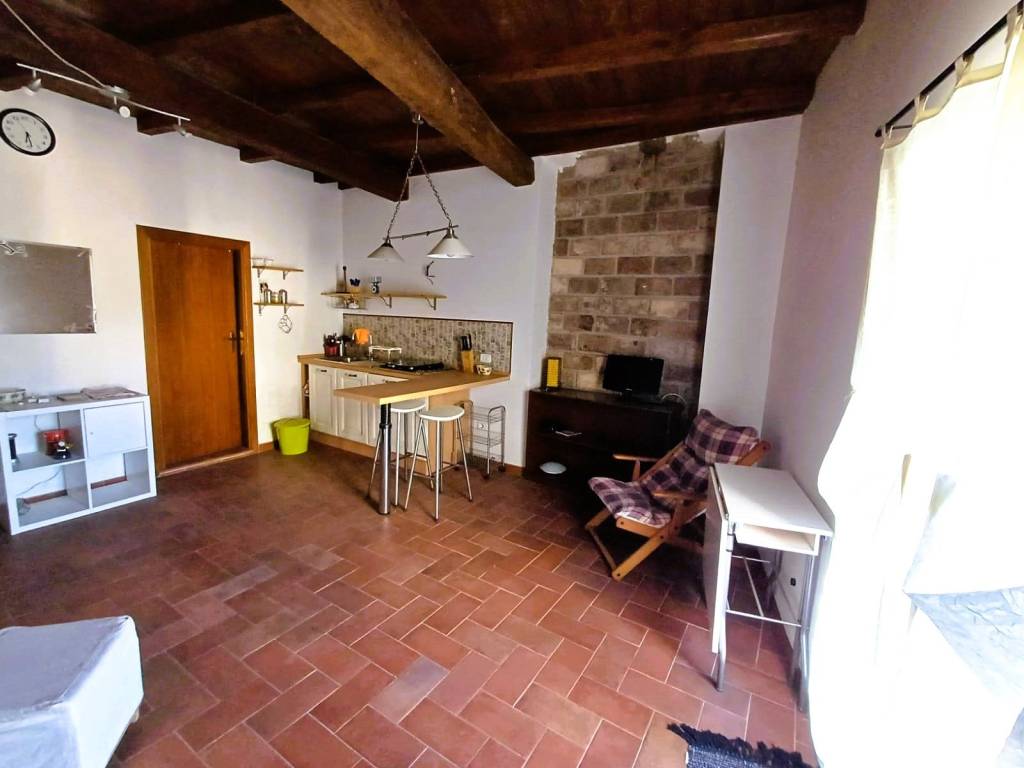 Loft / open space a Caprarola in Via Giuseppe Mazzini - Foto 3