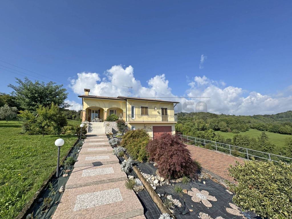 Villa a Brogliano in via monte, 4 - Foto 2