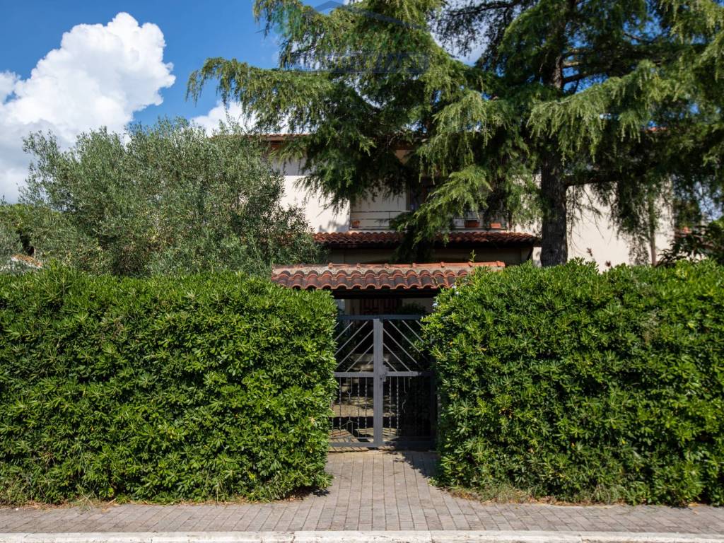 Villa a Capalbio in Via Torino - Foto 2