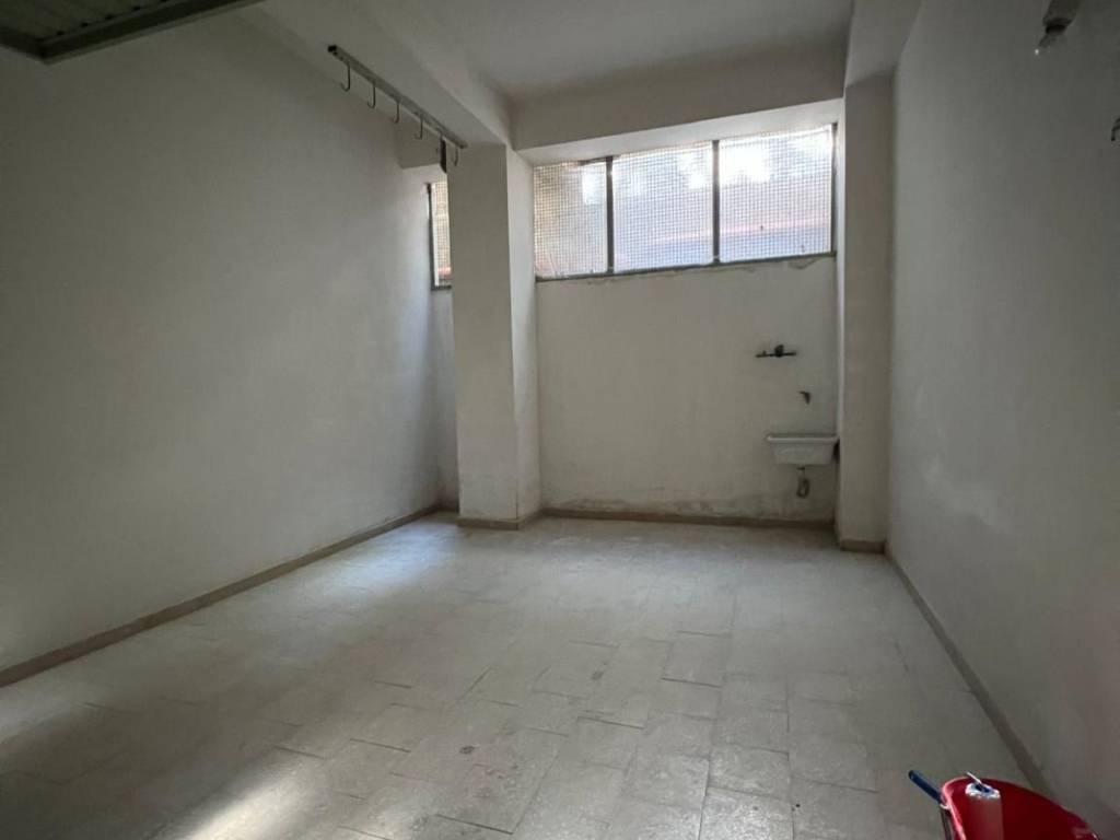 Box / garage a Foggia in Via Napoli - Foto 4