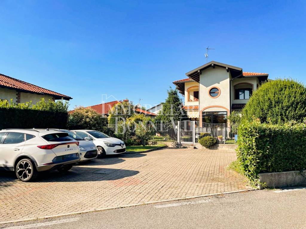 Appartamento a Veniano in Via Vigne - Foto 3