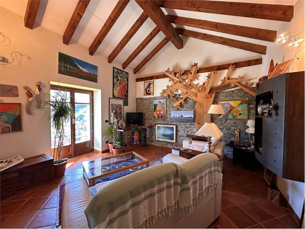 Casa indipendente a Villadossola in Via Serpagnana, SNC - Foto 3