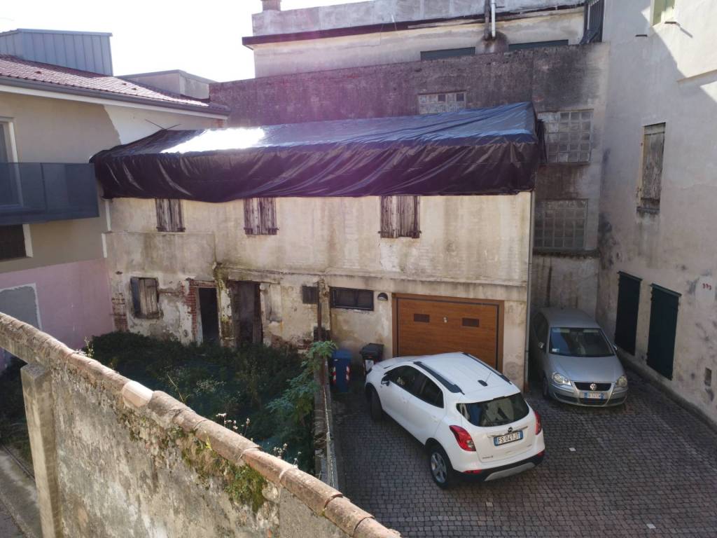 Casa indipendente a Bassano del grappa in Vicolo Parolini, 4 - Foto 3