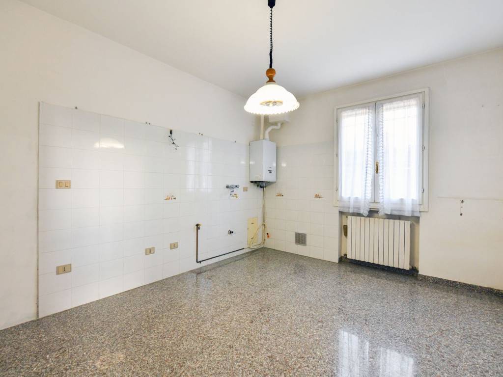 Villa a San giovanni in persiceto in Via Castagnolo, 78 - Foto 3