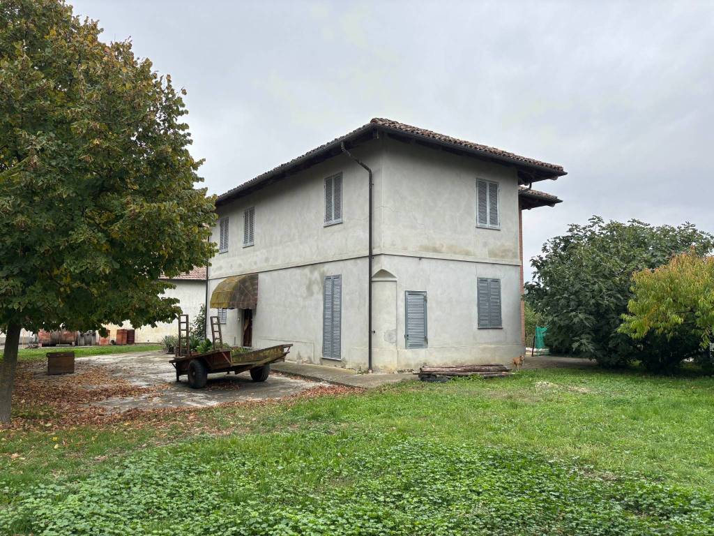 Casa indipendente a Isola d'asti in Via Repergo, 17 - Foto 5