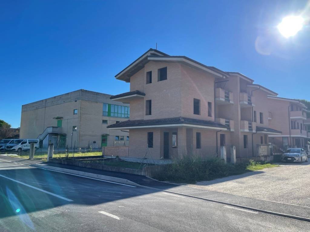 Casa indipendente a Civitanova marche in Via Secondo Guidarelli - Foto 2