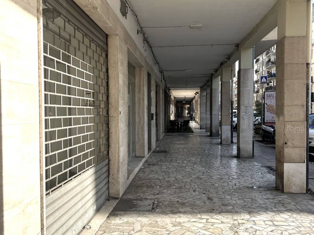 Immobile a Cagliari in Viale Sant'Avendrace - Foto 2