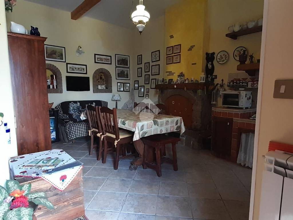 Casa indipendente a Collepardo in Via Guglielmo Marconi, 26 - Foto 2