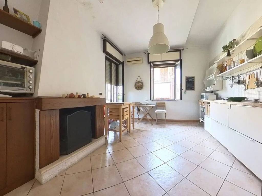Villa a Teverola in Via Paolo Colella, 12 - Foto 2