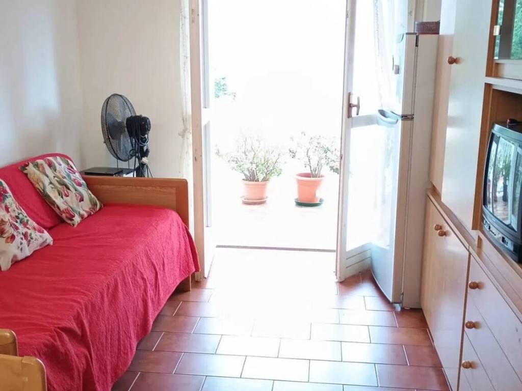 Appartamento a Albenga in Via Nino Bixio - Foto 3
