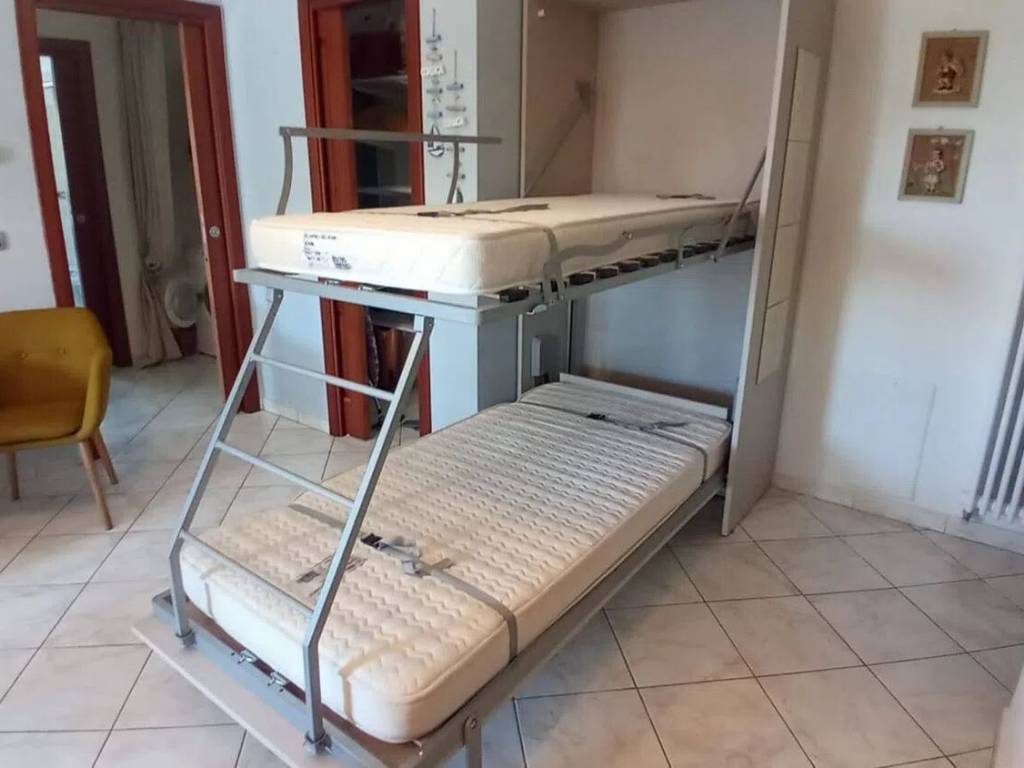 Appartamento a Albenga in Via Degli Orti - Foto 4