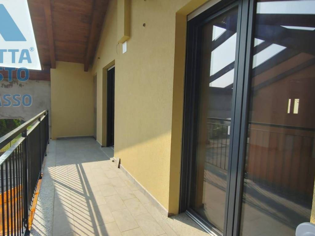 Appartamento a Chivasso in castelrosso - Foto 2