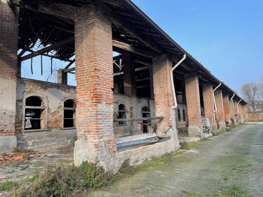 Rustico / casale a Borghetto lodigiano in Via Camillo Benso di Cavour - Foto 2