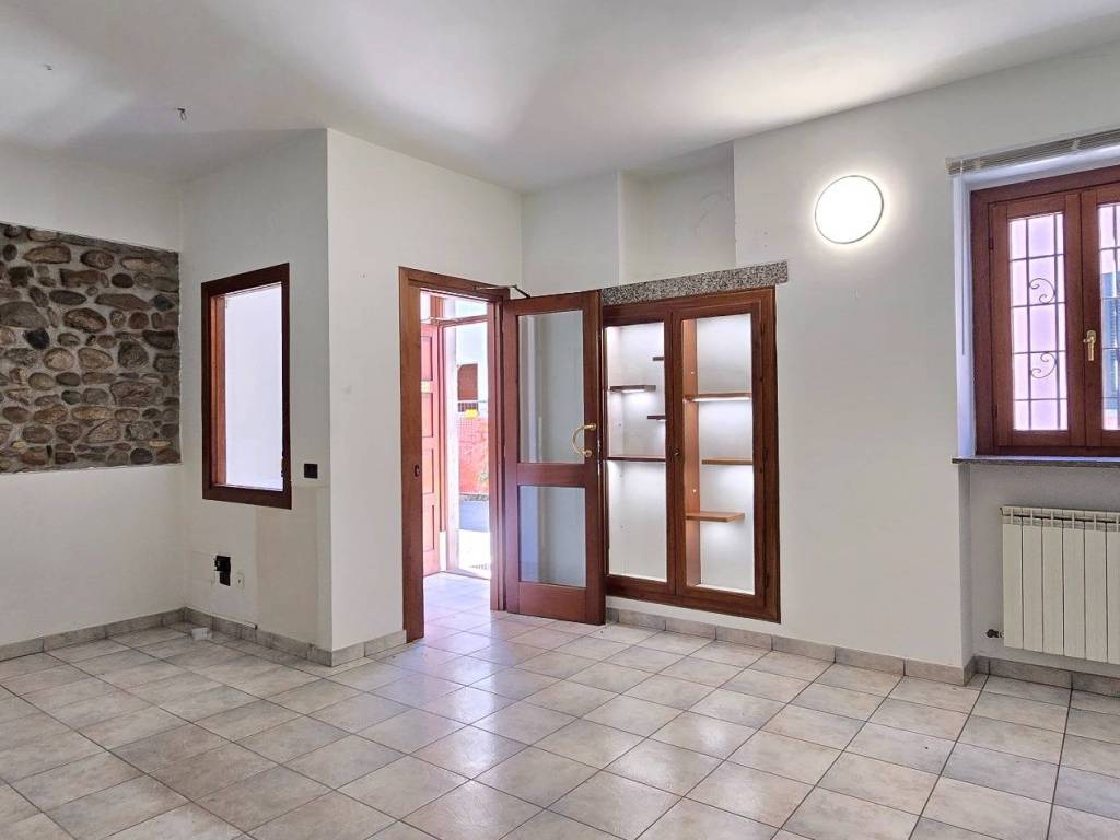 Appartamento a Ternate in Piazza Libertà - Foto 4