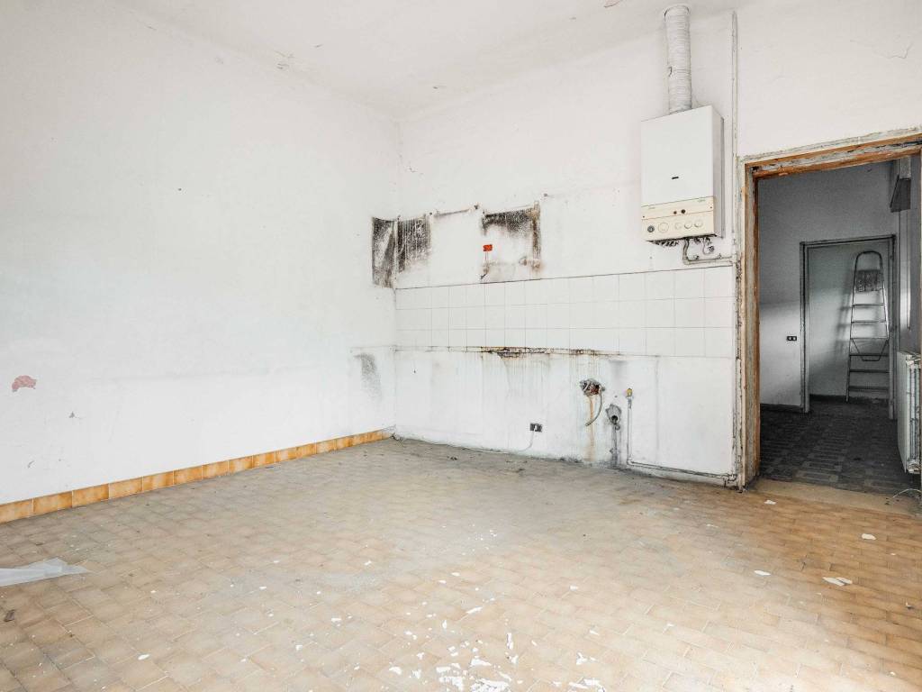 Appartamento a Samarate in Piazza Alessandro Volta, 11 - Foto 4