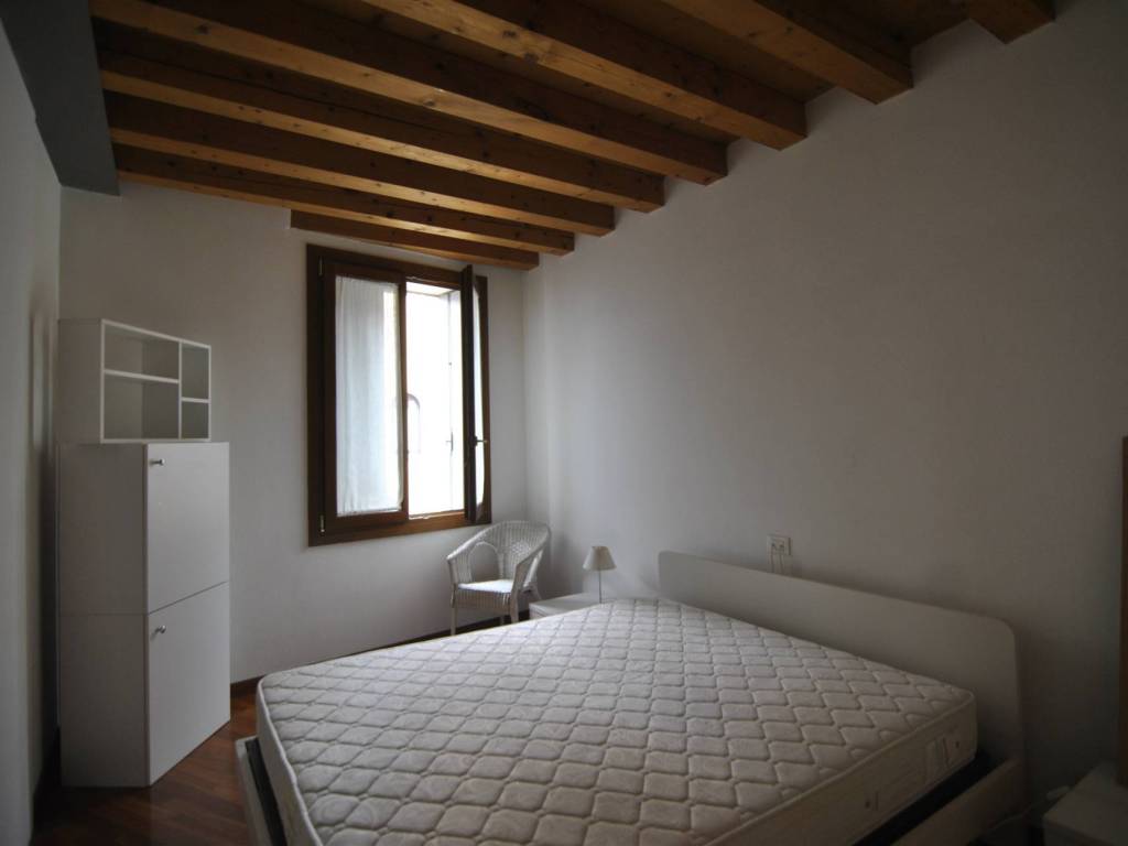 Appartamento a Vicenza in Via 4 Novembre - Foto 4