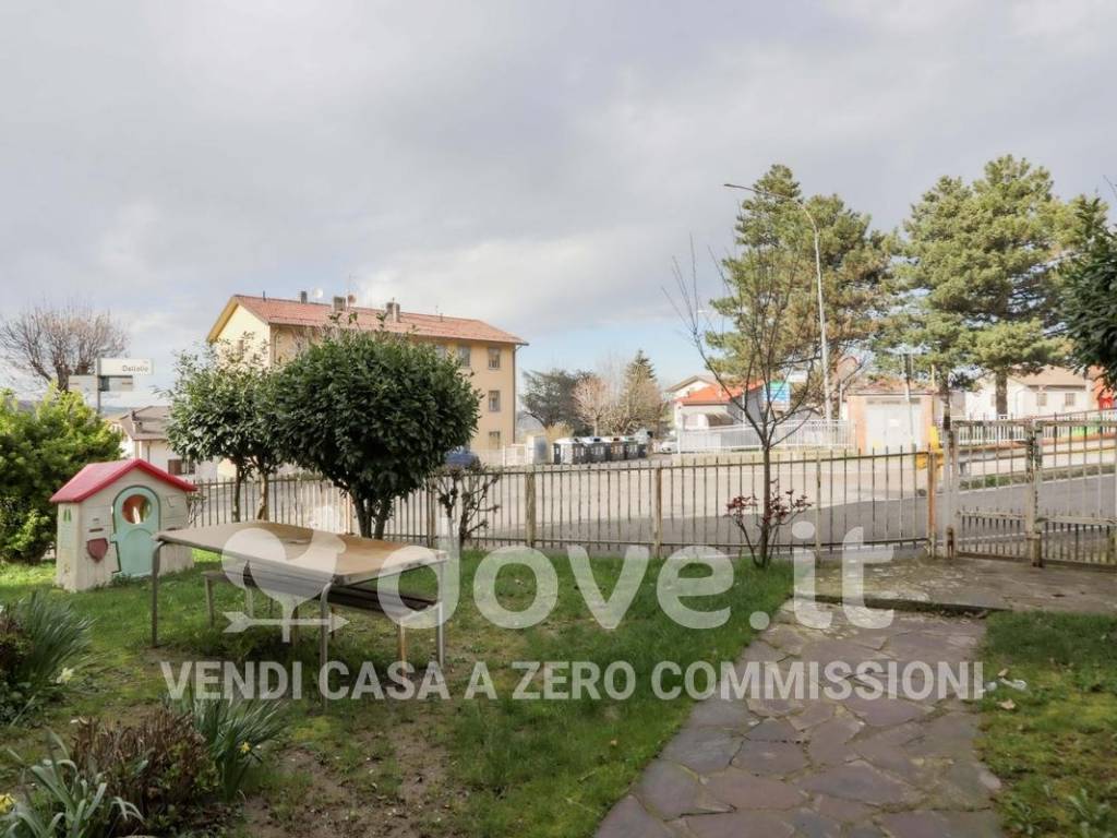 Villa a Castiglione dei pepoli in Via Alberto Dallolio, 2 - Foto 3