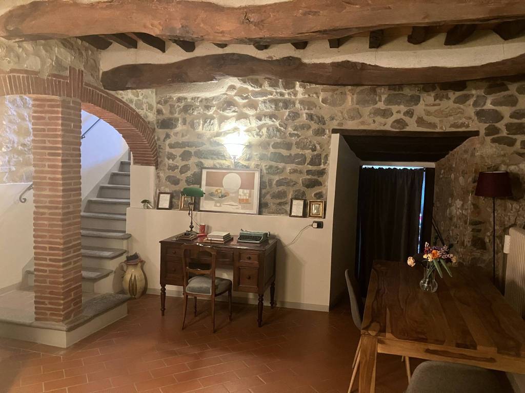 Casa indipendente a Larciano in Piazza Cecina, 33 - Foto 2