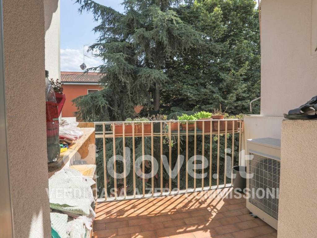 Appartamento a Bologna in Via Augusto Romagnoli, 23 - Foto 2