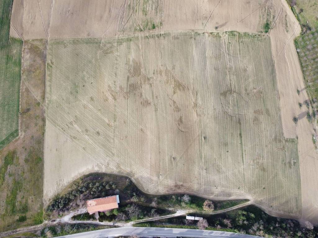 Terreno a Montefano in Strada Provinciale Montefano-Osteria Nuova - Foto 2