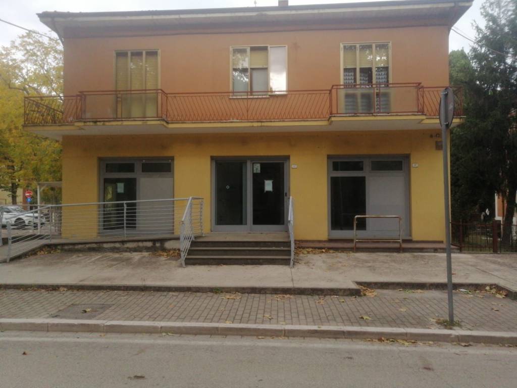 Casa indipendente a Fano in Via Tagliamento, 6 - Foto 2