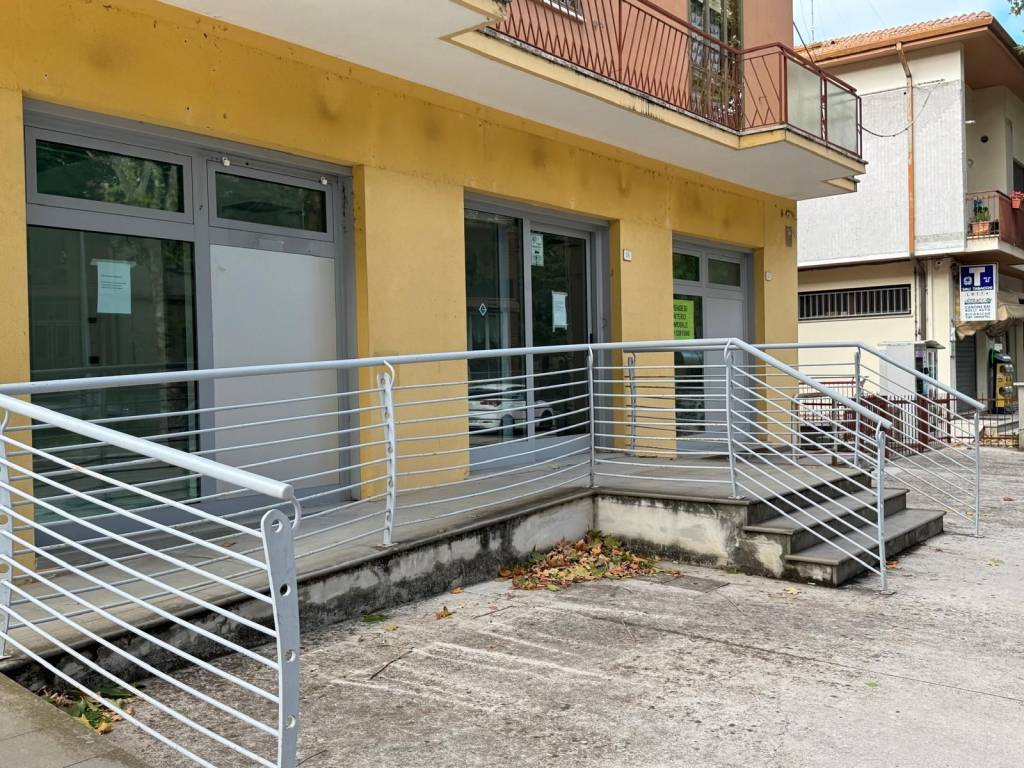 Casa indipendente a Fano in Via Tagliamento, 6 - Foto 4