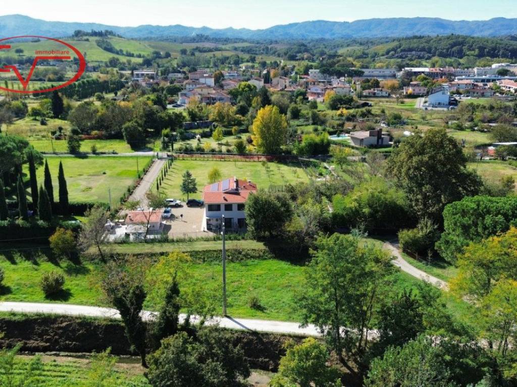 Villa a San giovanni valdarno in Via della Gruccia - Foto 4