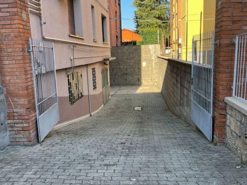Immobile a Casalecchio di reno in Via Luigi Boccherini - Foto 4