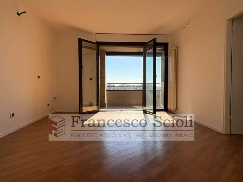 Appartamento a Saronno in Viale San Josemaria Escrivà de Balaguer, 6 - Foto 3