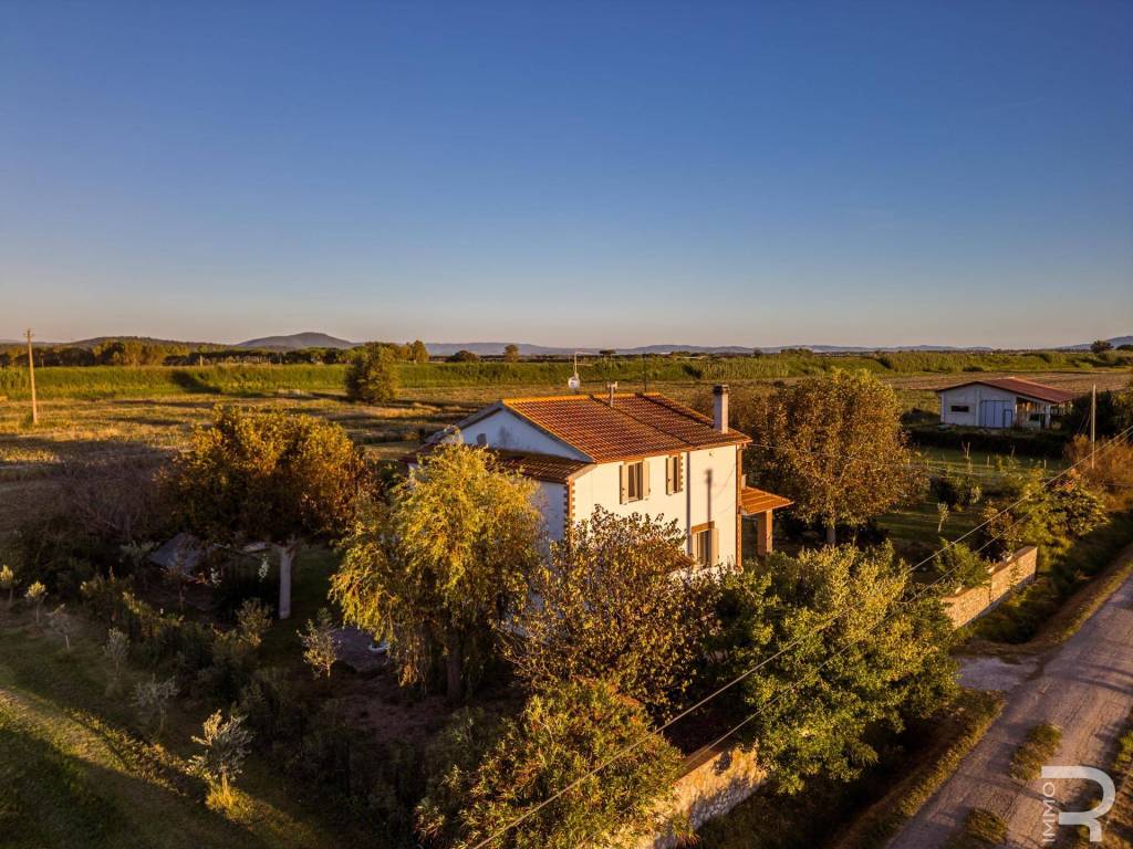 Villa a Castiglione della pescaia in Strada Provinciale Polesine - Foto 4