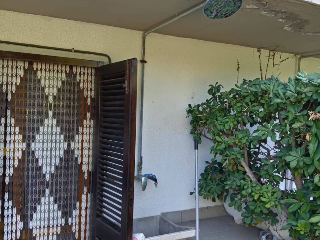 Casa indipendente a Rosignano marittimo in via valle d'aosta, 22 - Foto 3