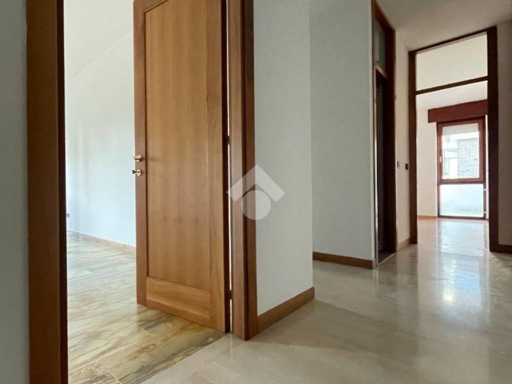 Appartamento a Bassano del grappa in Viale XI Febbraio, 3 - Foto 4