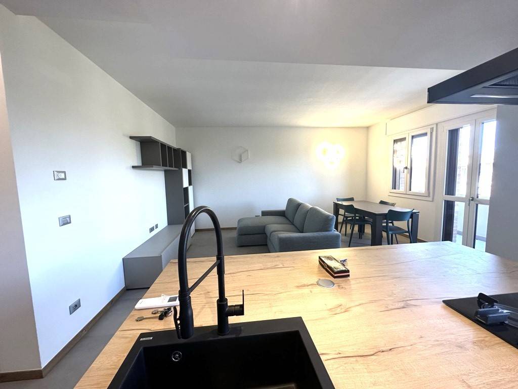 Appartamento a Ferrara in Via Girolamo Chizzolini - Foto 5