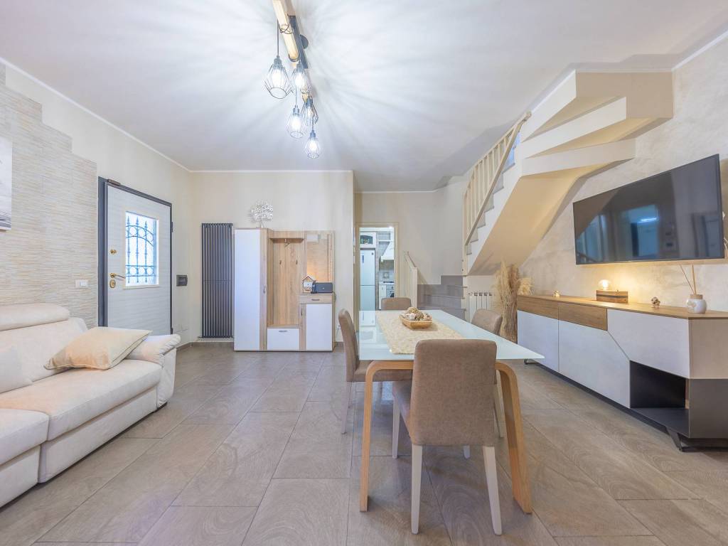 Villa a Cerveteri in Via Niccolò Paganini, 17 - Foto 2